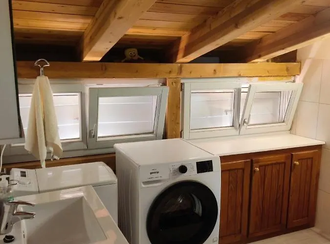 公寓 Seafront Marina2 耶尔萨